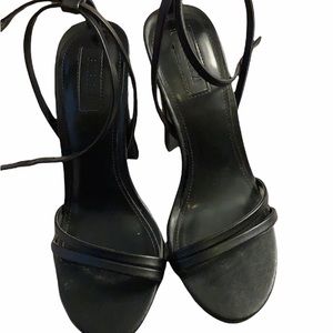 Forever 21 cute strap black heels